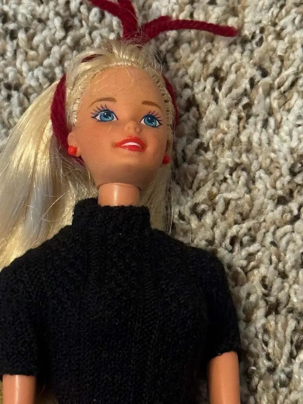 1995 Mattel School Spirit Special Edition Barbie Doll with Plaid Skirt